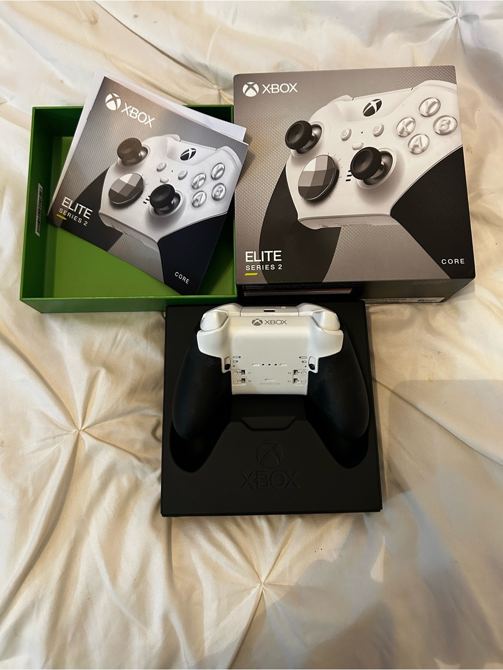 Xbox Elite Series 2 Wireless Controller - White - Picture 7 of 8